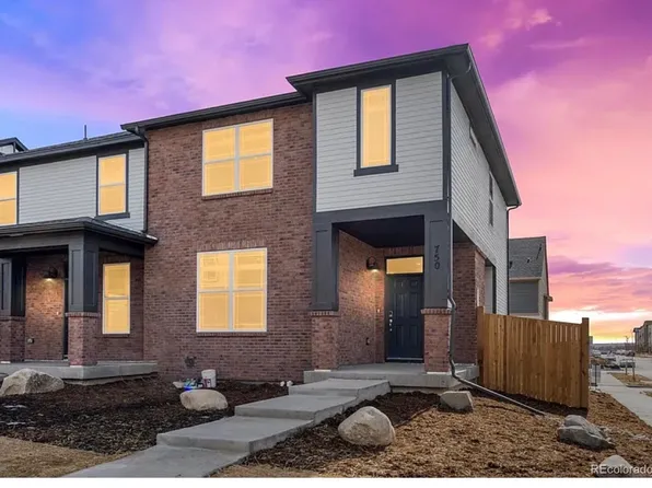 750 N Shawnee St, Aurora, CO 80018