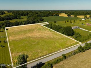 149 Persimmon Grove Rd, Trenton, TN 38382