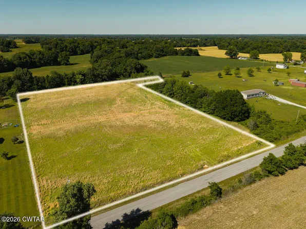 149 Persimmon Grove Rd, Trenton, TN 38382