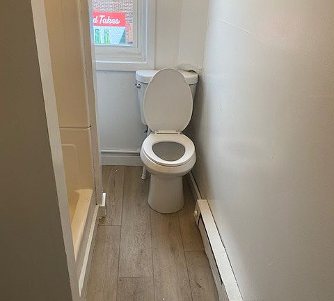 3rd image of 717 Cass St #1