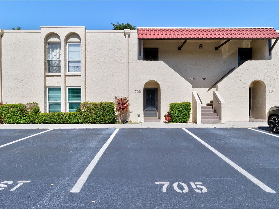 1st image of 835 18th St APT 705