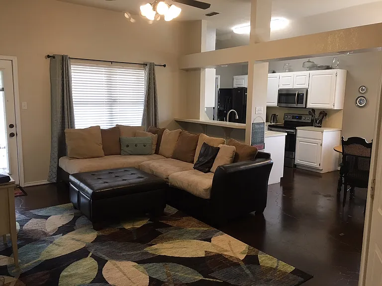 3849 Notre Dame Cir — Photo 2