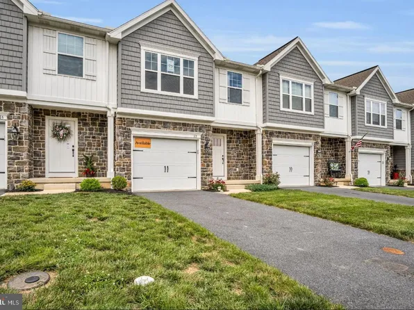 113 Beech Tree Ct, Annville, PA 17003