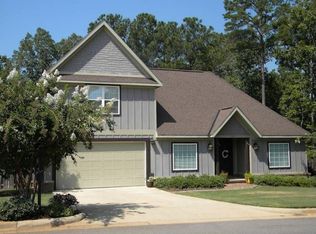 1708 Vfw Rd, Auburn, AL 36832