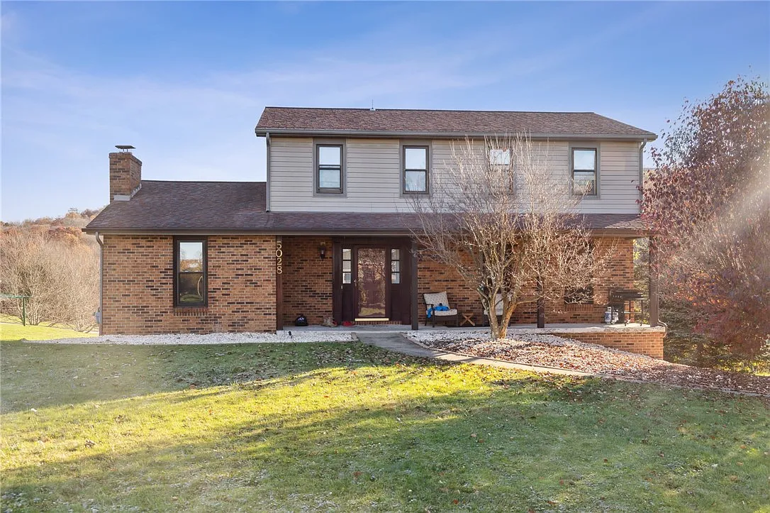 5028 Equity Dr photo 1