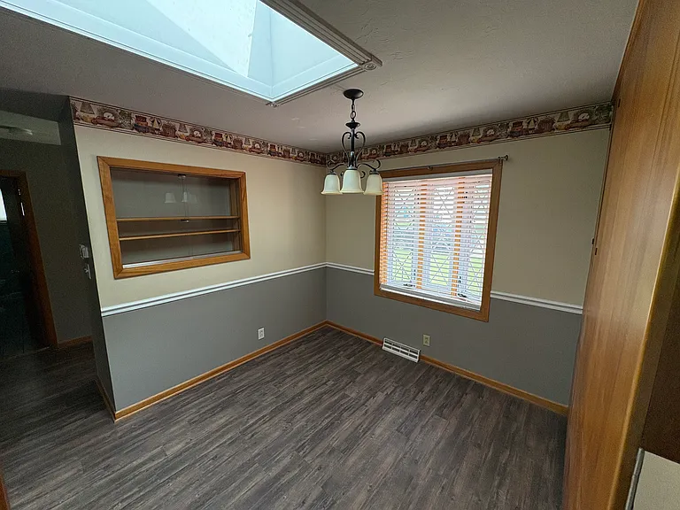 6210 Walker Ave — Photo 6