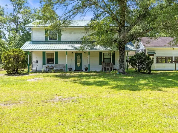 675 Foxwood Circle, Jesup, GA 31545
