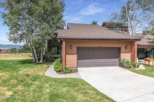 1656 Village Round Dr Photo 1
