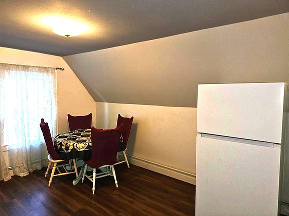 5th image of 31 Glen St Floor 2