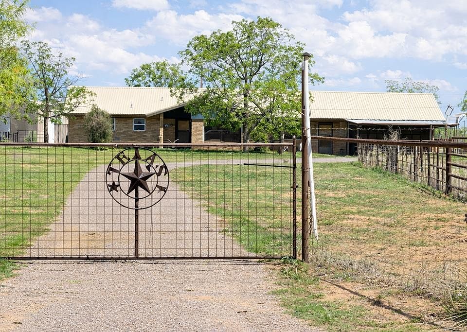 1st image of 16064 N Sunflower Ave