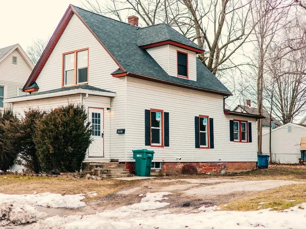 407 Woodson St, La Porte, IN 46350