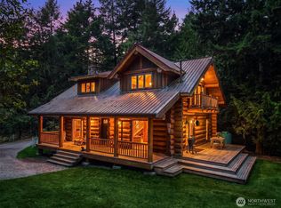 640 Ferry Rd, Lopez Island, WA 98261