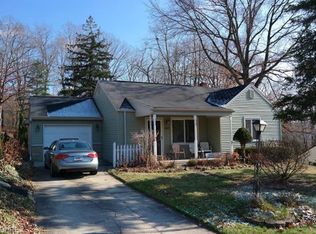 309 Park Ave, Lowellville, OH 44436
