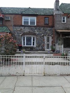 4834 63rd St, Woodside, NY, 11377