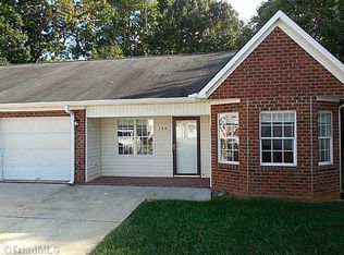 130 Bethania Oaks Cir, Pfafftown, NC 27040