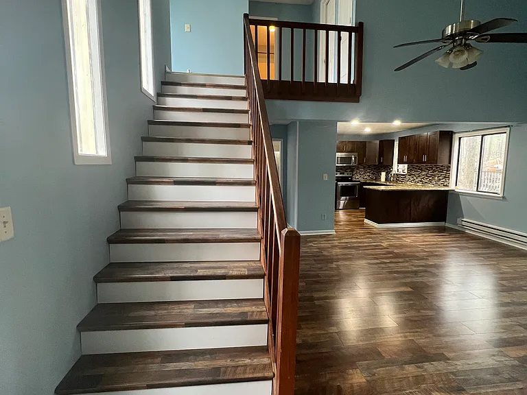 Woods Ln — Photo 25