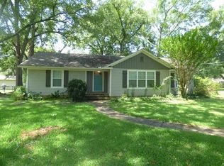 733 Mary St, Monticello, MS 39654