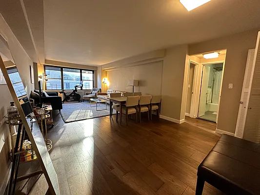 Rented by Keller Williams NYC | media 17