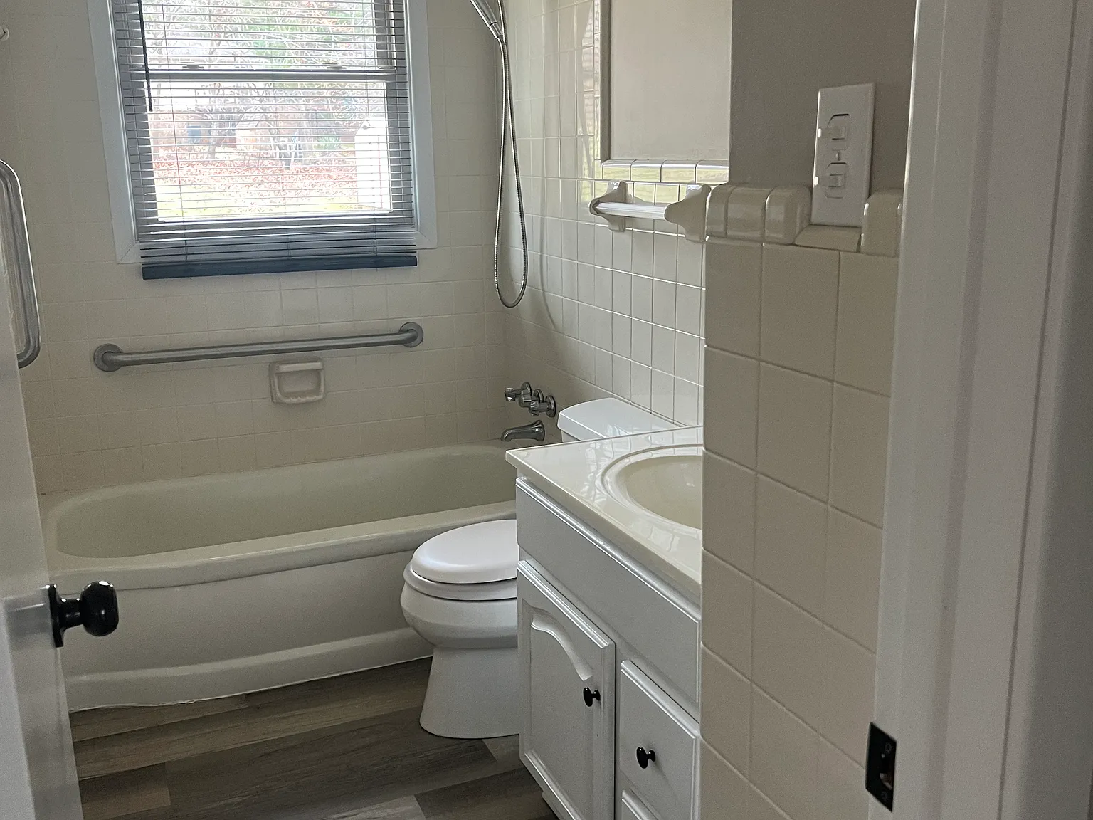 3 bed, 1676 sqft, $1,995 — Photo 4