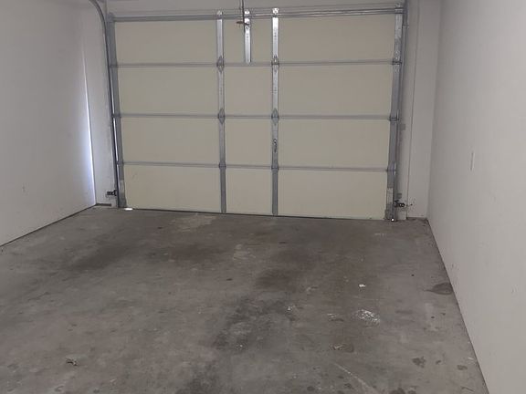 5th image of 232 Tara Ct #0