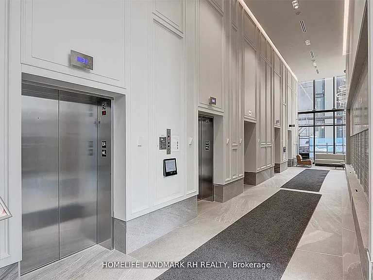 3 Gloucester St #610 — Photo 16