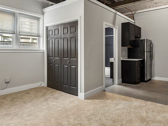 5th image of 715 S 3rd St #3170851