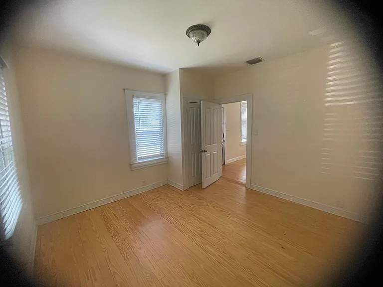 7210 N Duncan Ave — Photo 14