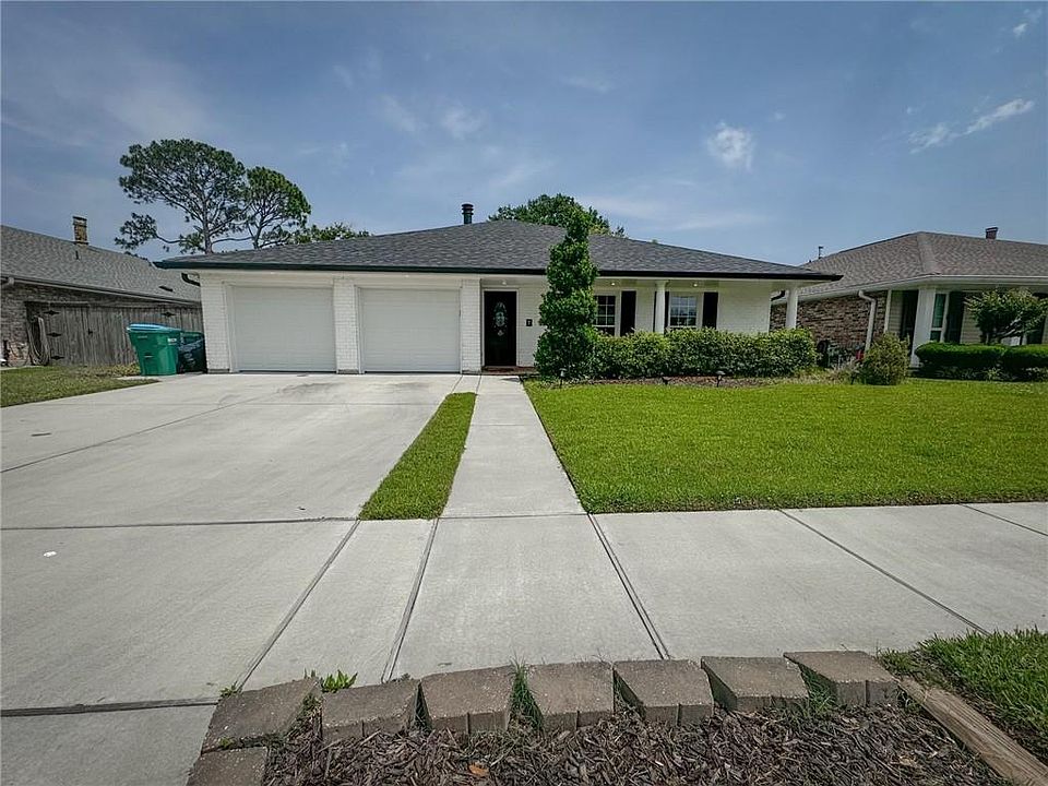 1st image of 724 Petit Berdot Dr