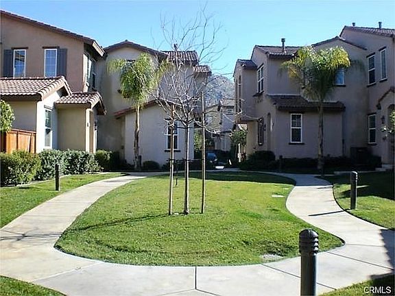 Courtyard Adjacent to Entry