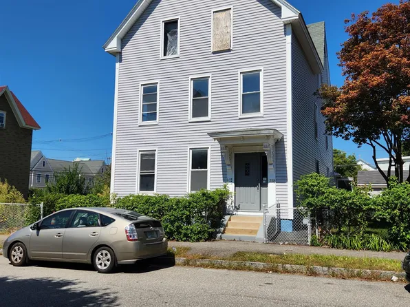 238 Auburn Street, Manchester, NH 03103
