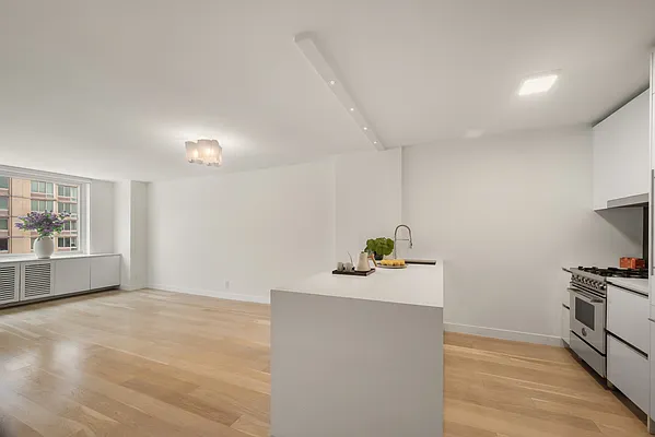 Rented by Compass | media 19