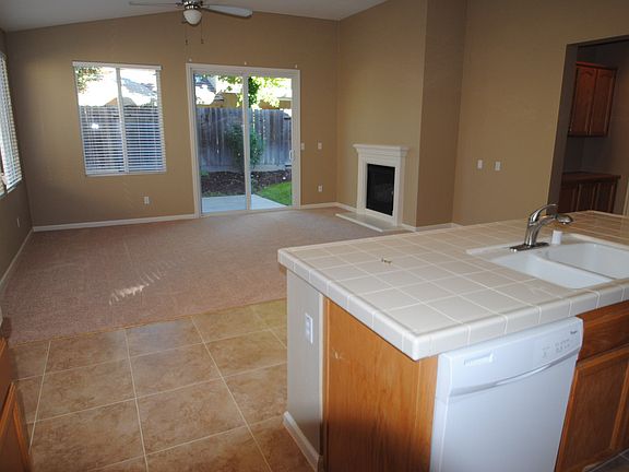 5th image of 1755 Waterfall Dr