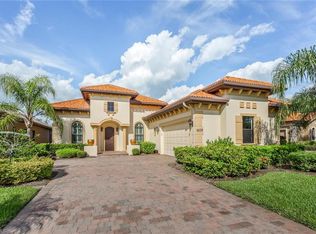 8829 Sarita Ct, Fort Myers, FL 33912
