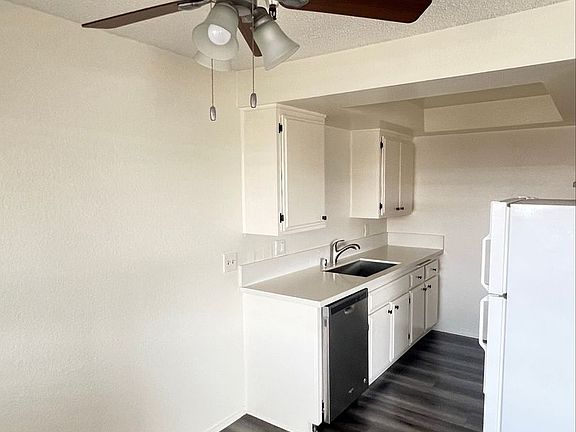 5th image of 13707 Yukon Ave APT 12