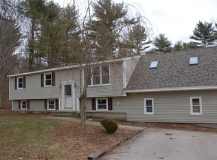 40 Baker Pine Rd, Richmond, RI 02898