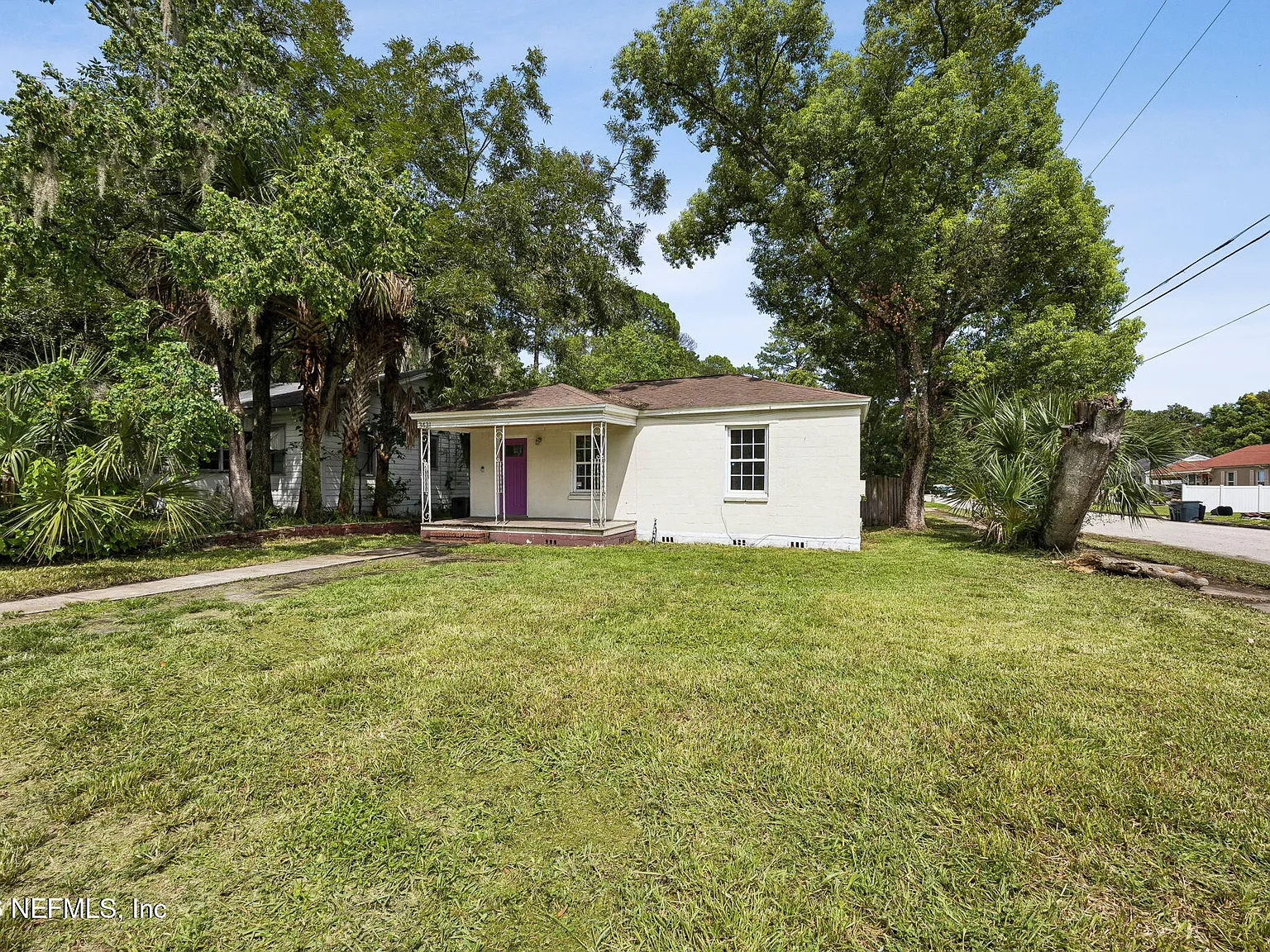 2 bed, 1.0 bath, 704 sqft, $1,425 — Photo 3