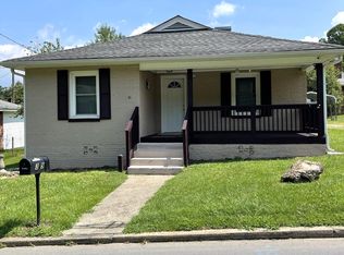 309 Dennis St, Swannanoa, NC 28778