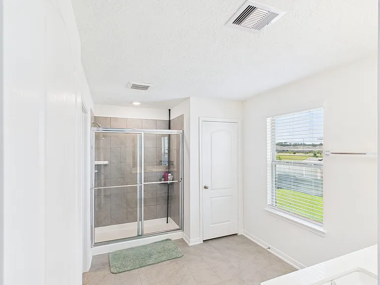 15643 Fellswood Dr — Photo 24