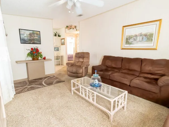 513 Sunshine Dr, Frostproof, FL 33843