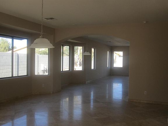 2nd image of 7504 W Pueblo Ave