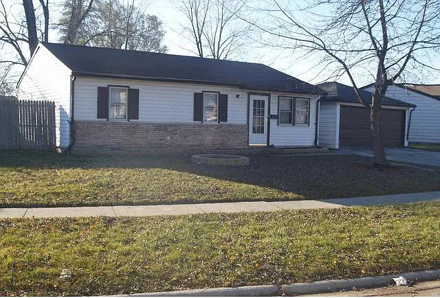 3701 Peach Grove Ln photo 1