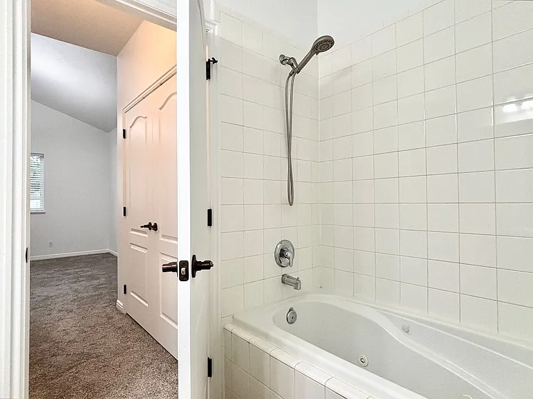 13545 S Villa Rosa Way — Photo 16
