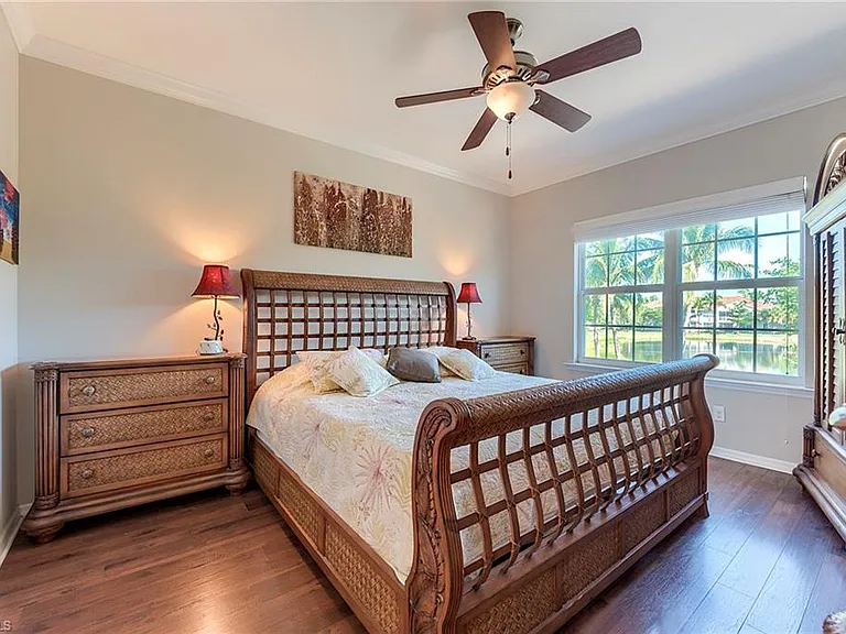 8510 Violeta St #201 — Photo 10
