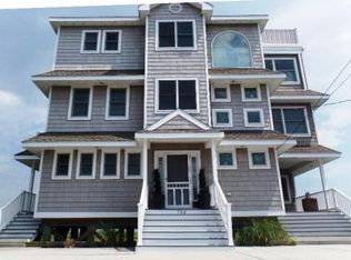 704 Avalon Rd, Avalon, NJ 08202