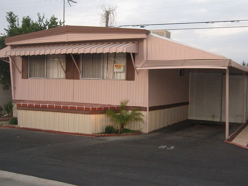 Front view & carport