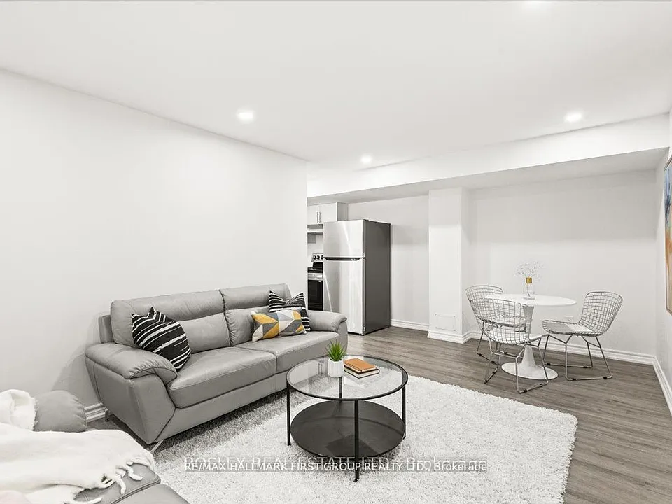 14 Mulgrave St #BASEMENT