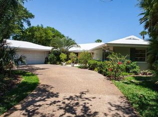 261 Live Oak Rd, Vero Beach, FL 32963