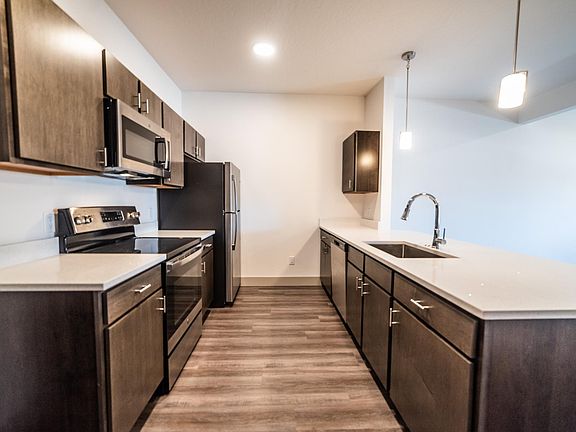 3rd image of 2508 S Ave W #311