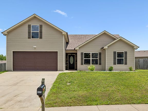 3rd image of 1075 Freedom Dr
