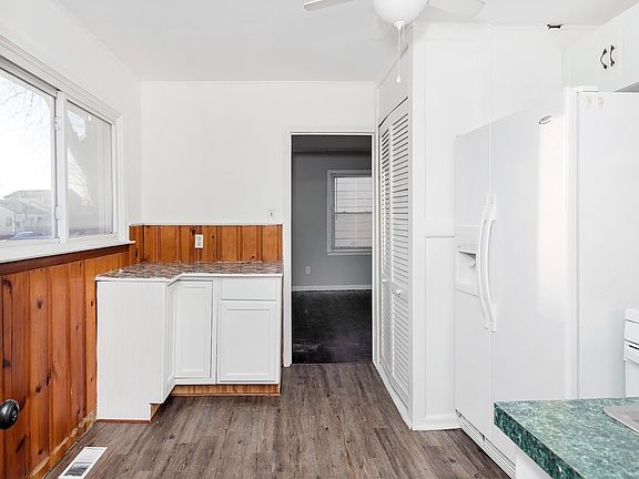 4th image of 2318 Fisher St